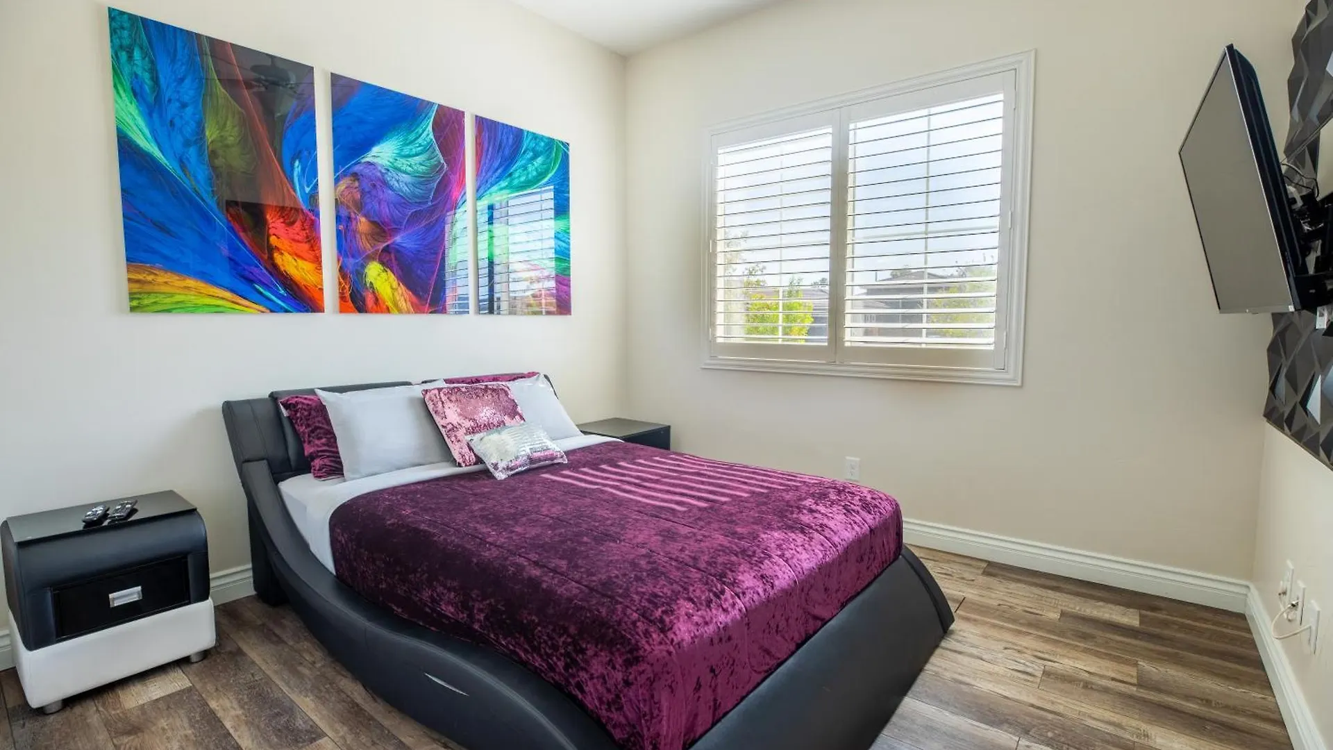 Holiday home 3400 Sqft House W/40Ft Heated Pool/Spa- Strip View Villa Las Vegas United States