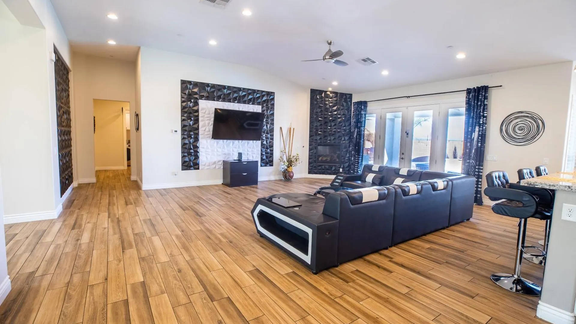 3400 Sqft House W/40Ft Heated Pool/Spa- Strip View Villa Las Vegas Holiday home